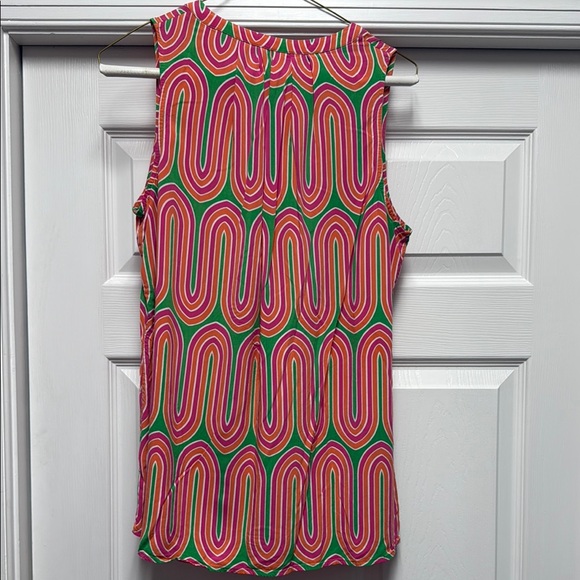 Crown & Ivy Colorful Geometric Sleeveless Top - Picture 2 of 3